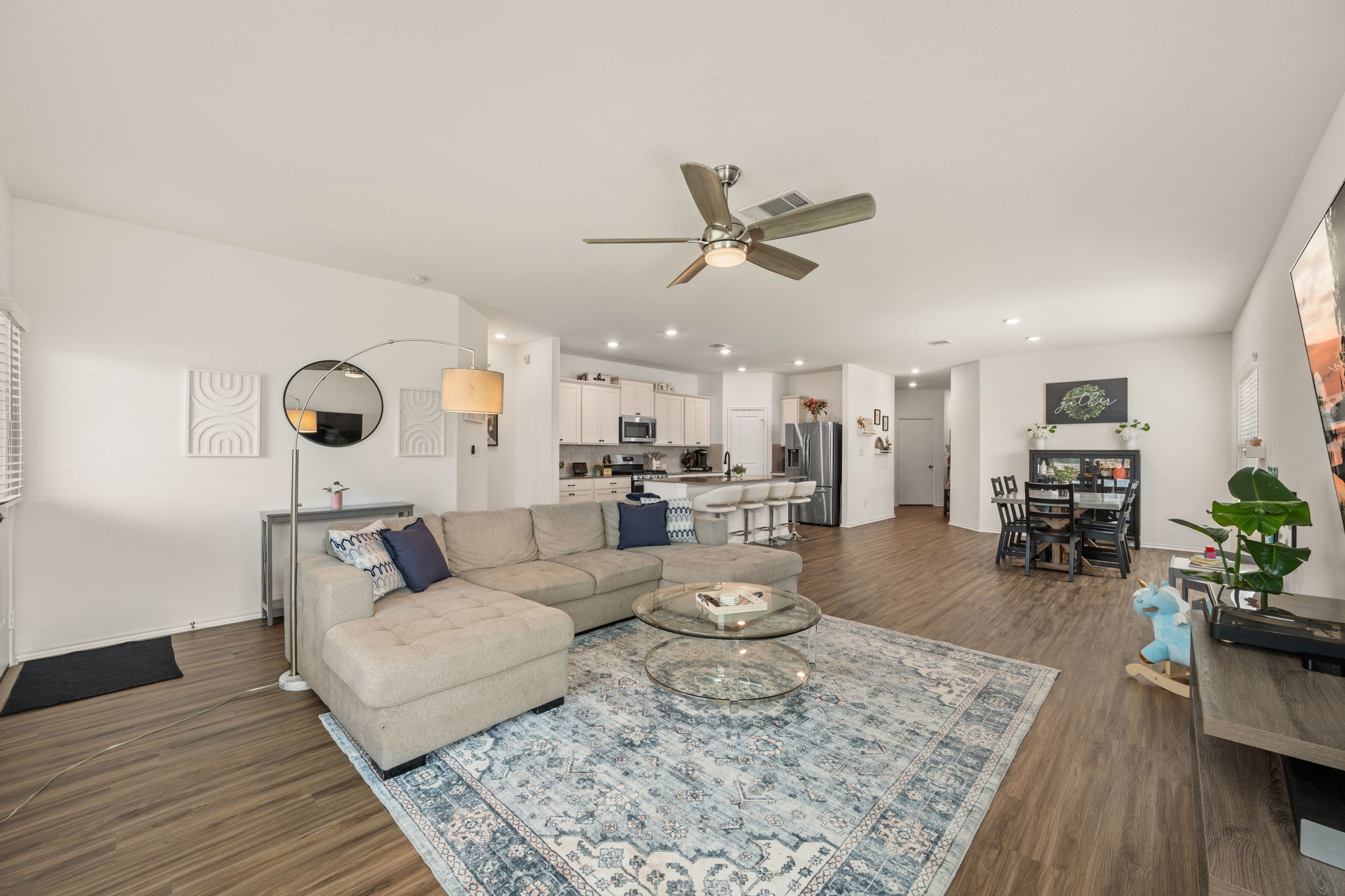 124 Double Mountain Road Georgetown, TX 78628 - Photo 17 of 37