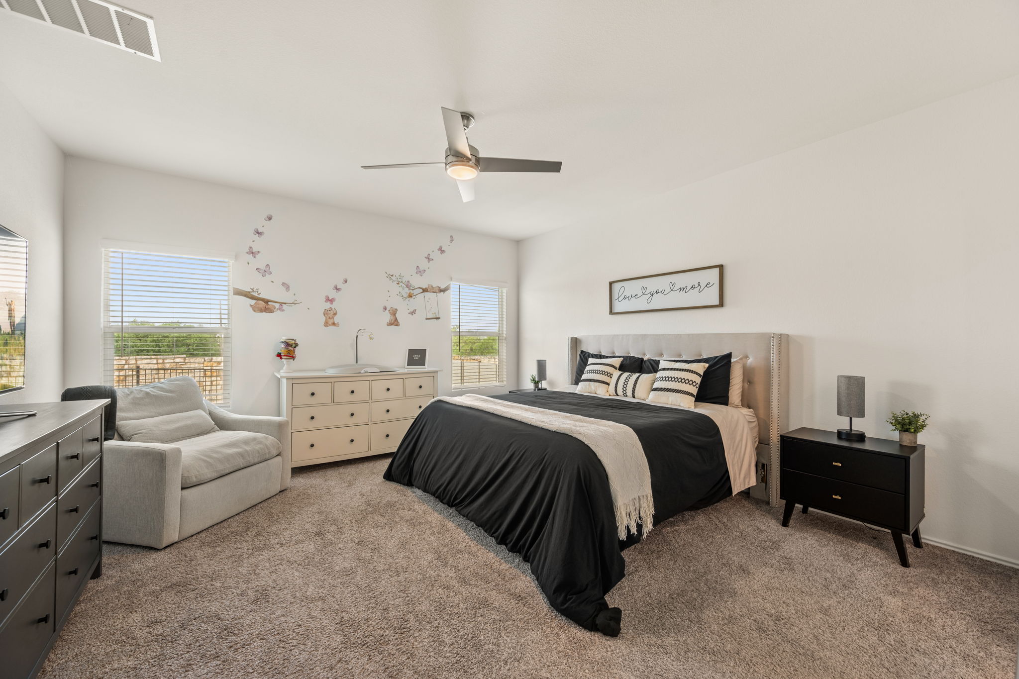 124 Double Mountain Road Georgetown, TX 78628 - Photo 18 of 37