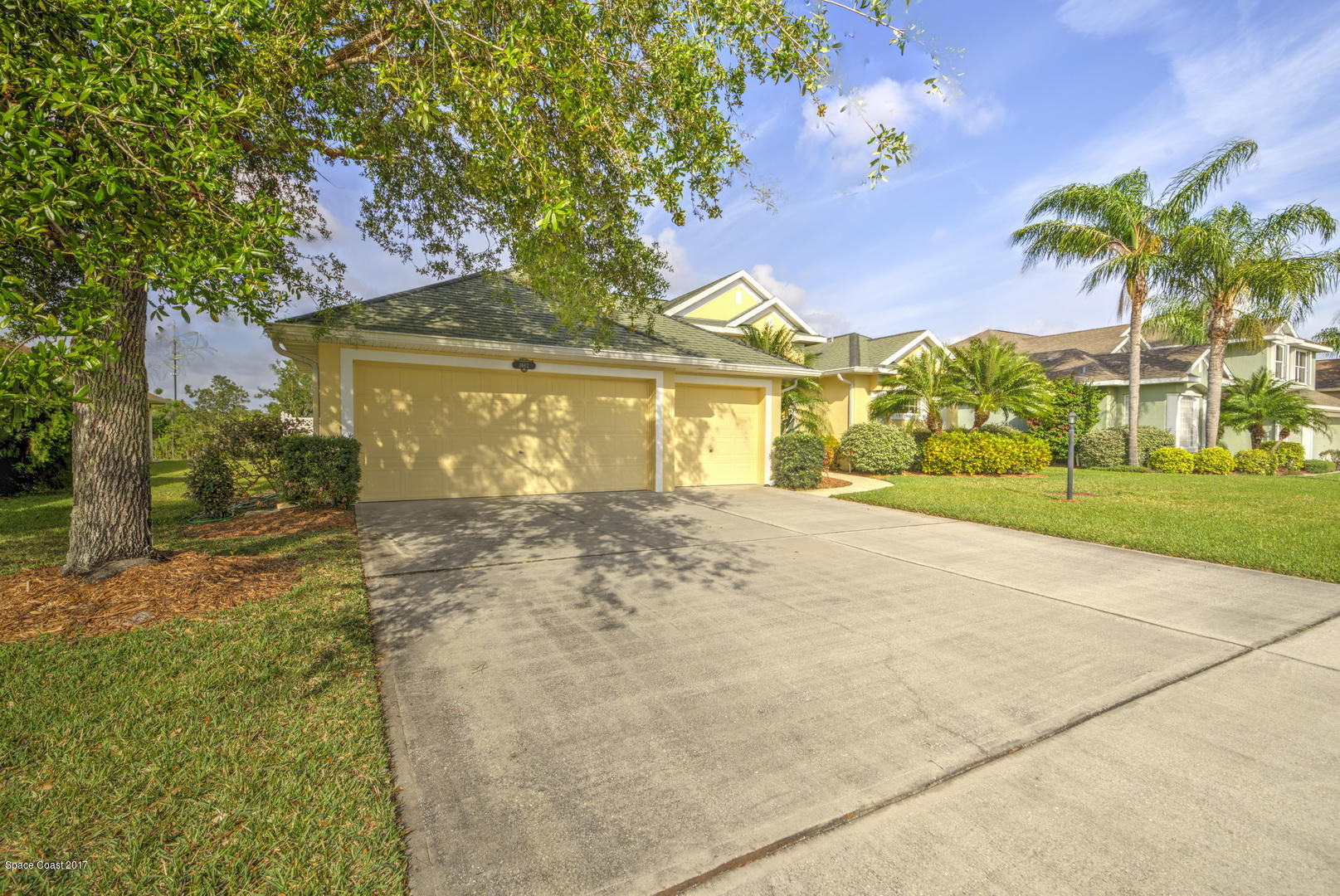 1662 Long Pine Road Melbourne, FL 32940 - Photo 52 of 52 Three Car Garage