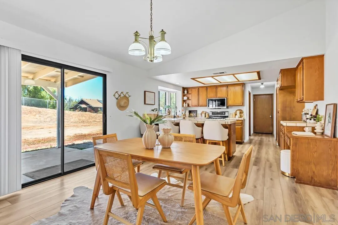 715 Steffy Road Ramona, CA 92065 - Photo 10 of 38 Gallery Image 10
