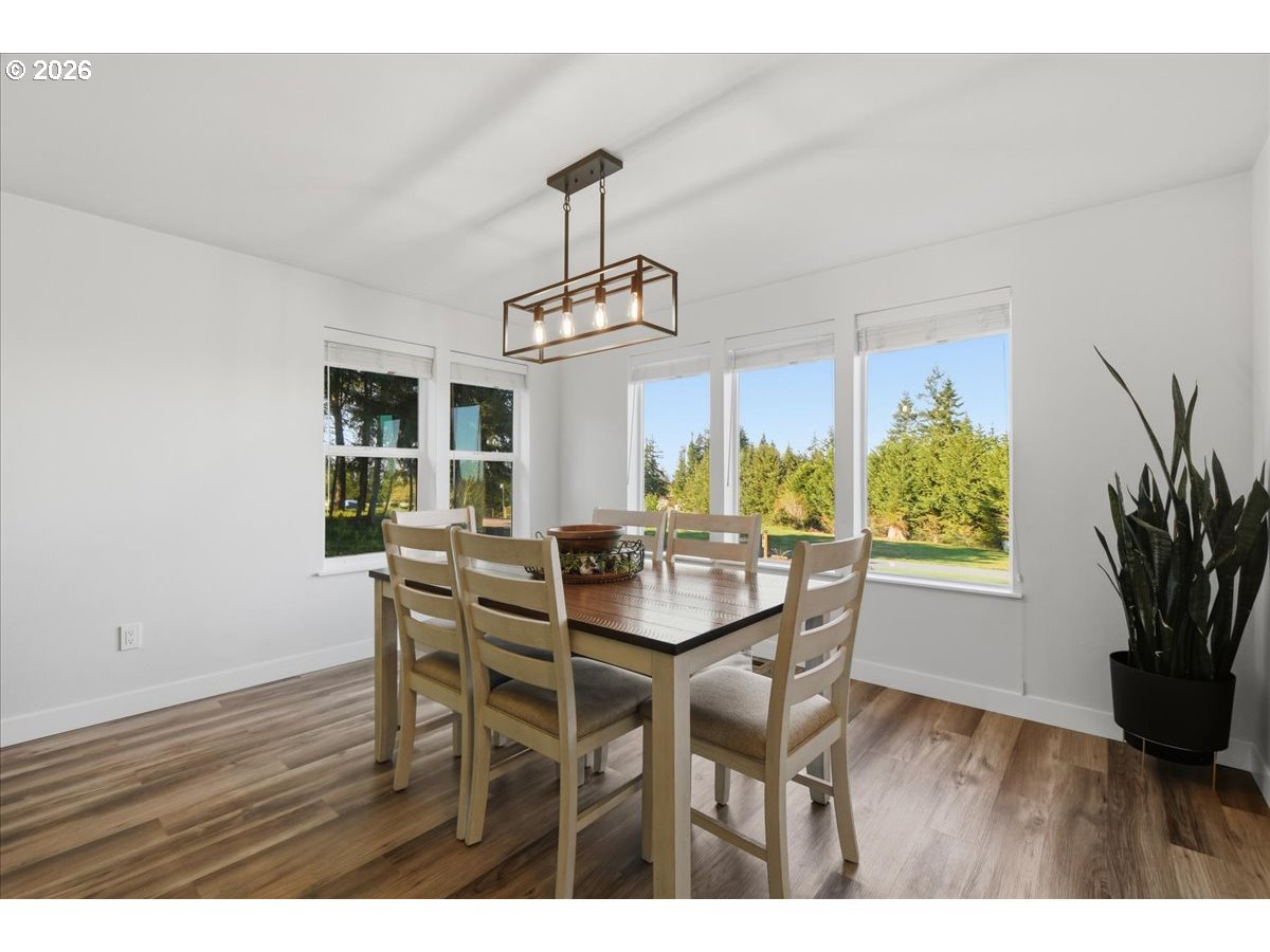 108 Powder Hill Drive Kalama, WA 98625 - Photo 13 of 45 Dining Room