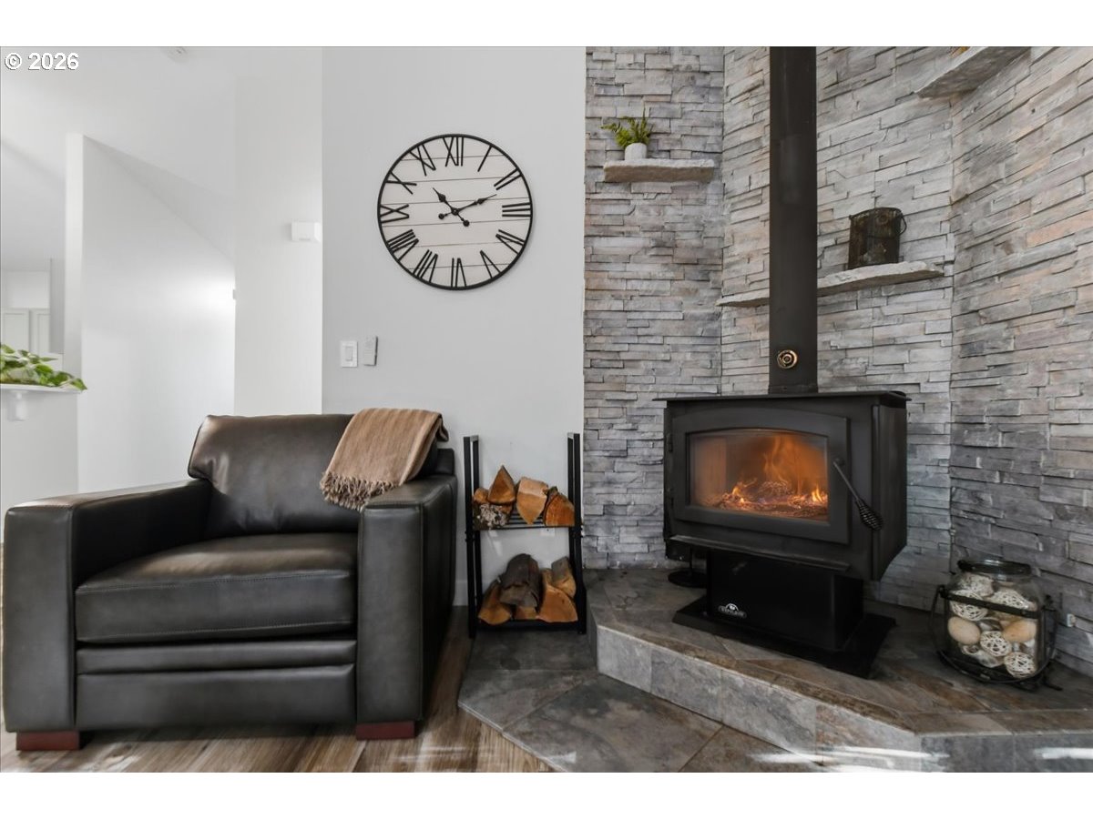 108 Powder Hill Drive Kalama, WA 98625 - Photo 7 of 45 Fireplace