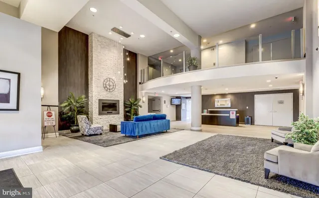 $324,999 | 6301 Edsall Road, Unit 205, Alexandria, VA 22312