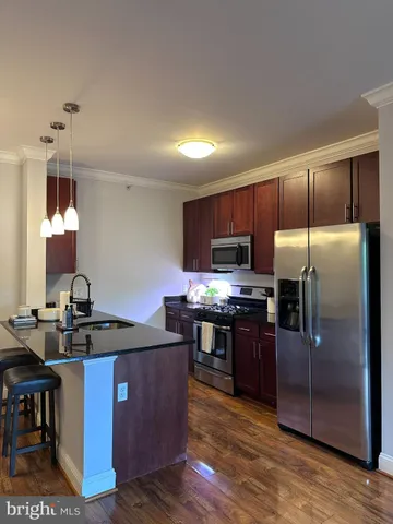 $324,999 | 6301 Edsall Road, Unit 205, Alexandria, VA 22312