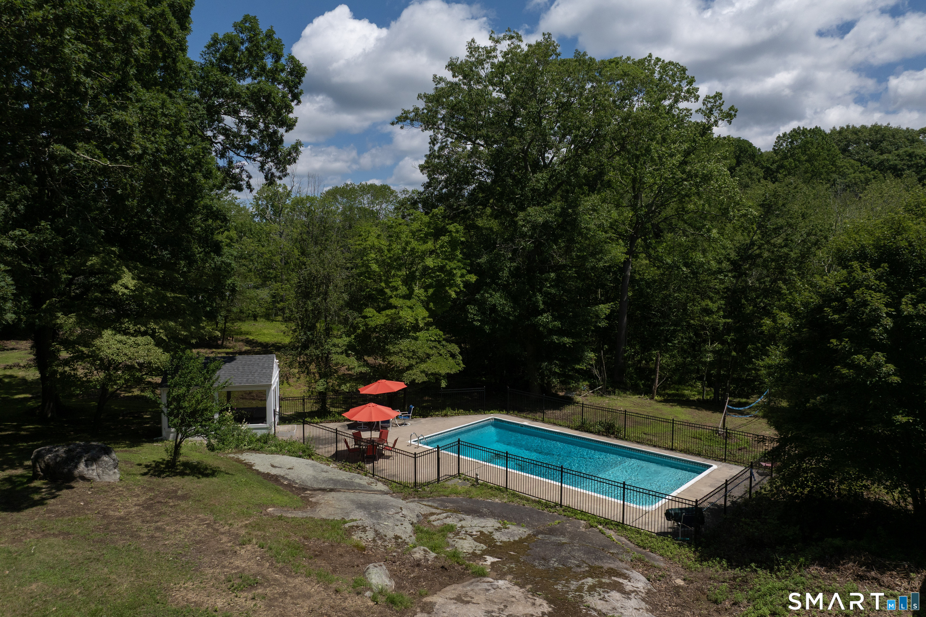 11 Autumn Lane Clinton, CT 06413 - Photo 5 of 37
