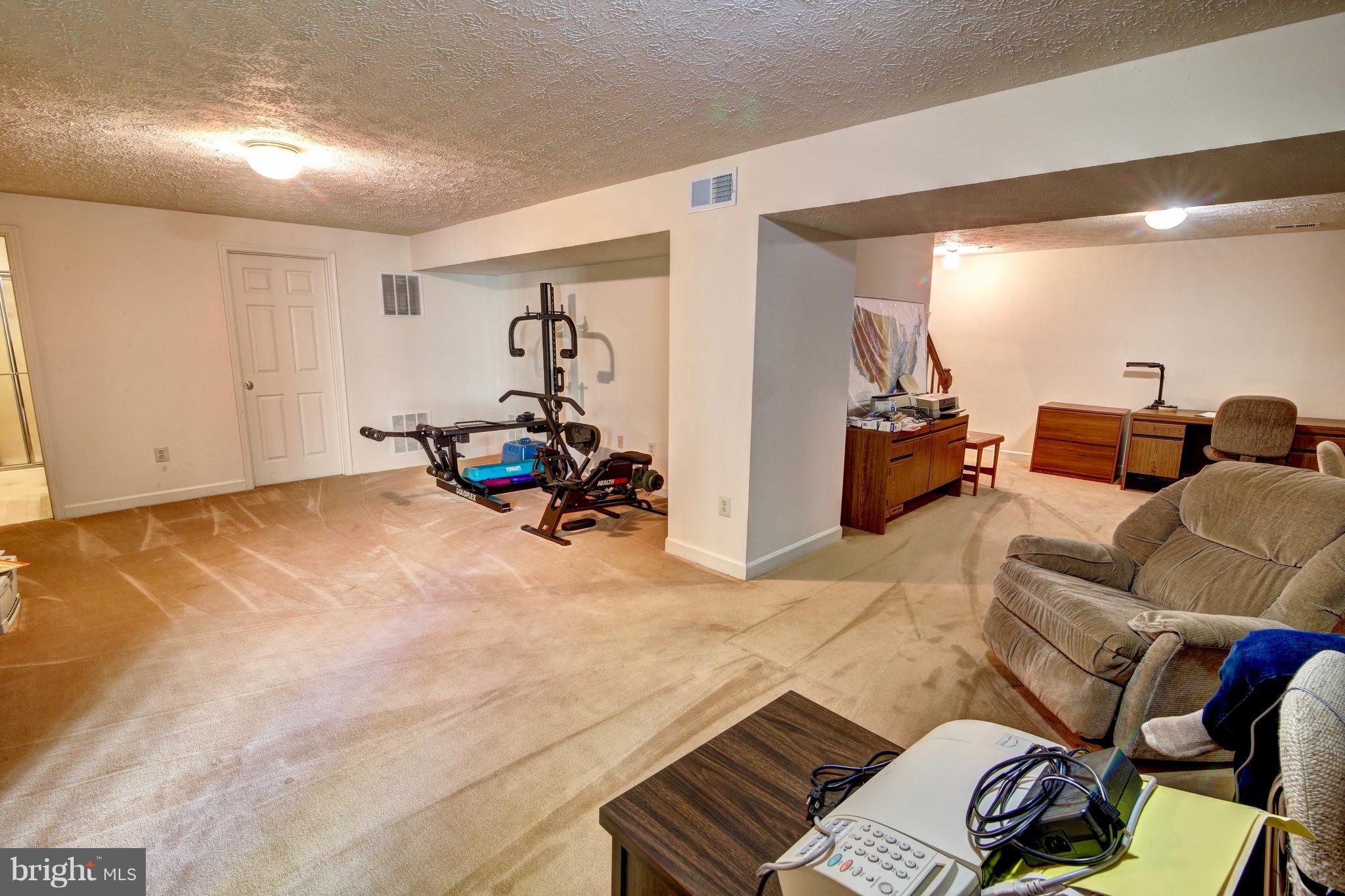 14515 Cutstone Way Silver Spring, MD 20905 - Photo 24 of 29