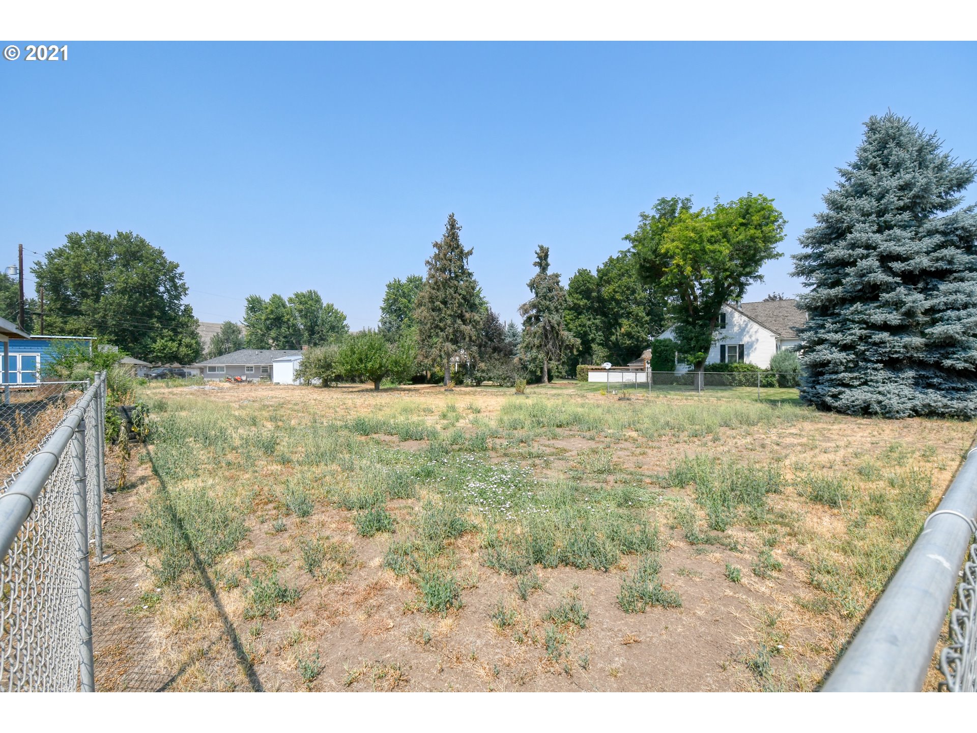 1543 Southwest 41st Street Pendleton, OR 97801 - Photo 32 of 32 Gallery Image 32