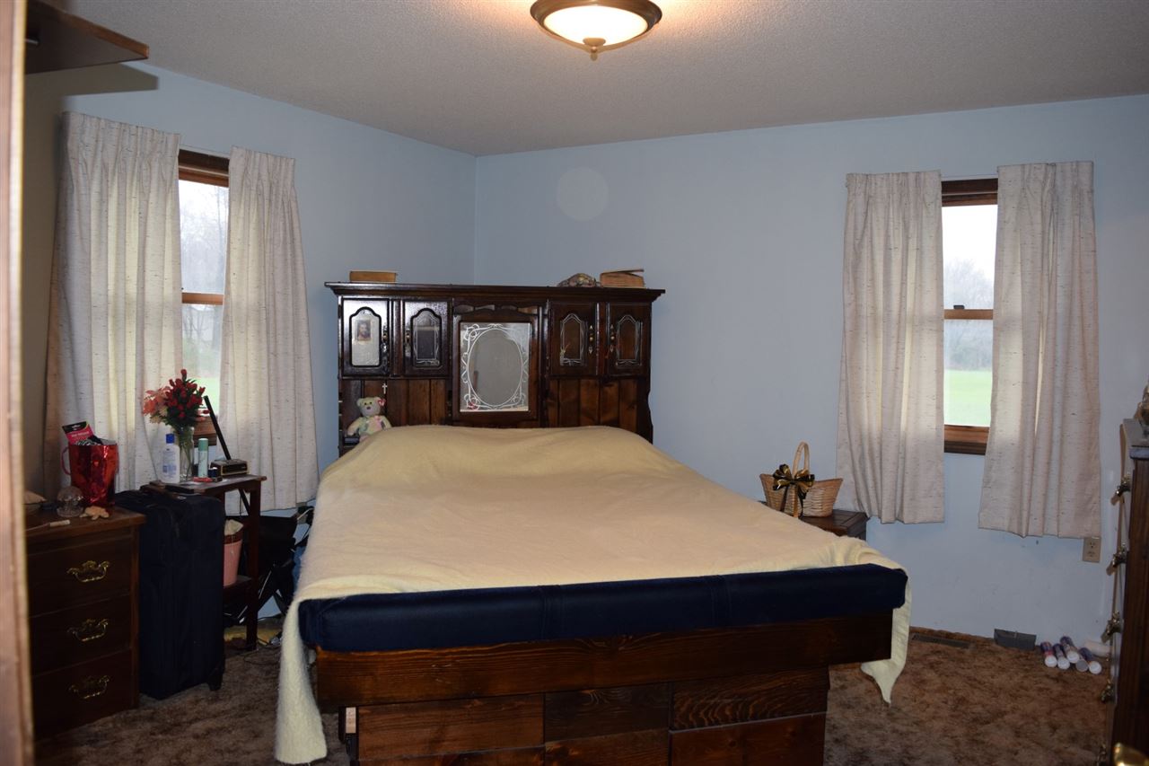 3288 South Bullocktown Road Boonville, IN 47601 - Photo 9 of 22 Gallery Image 9