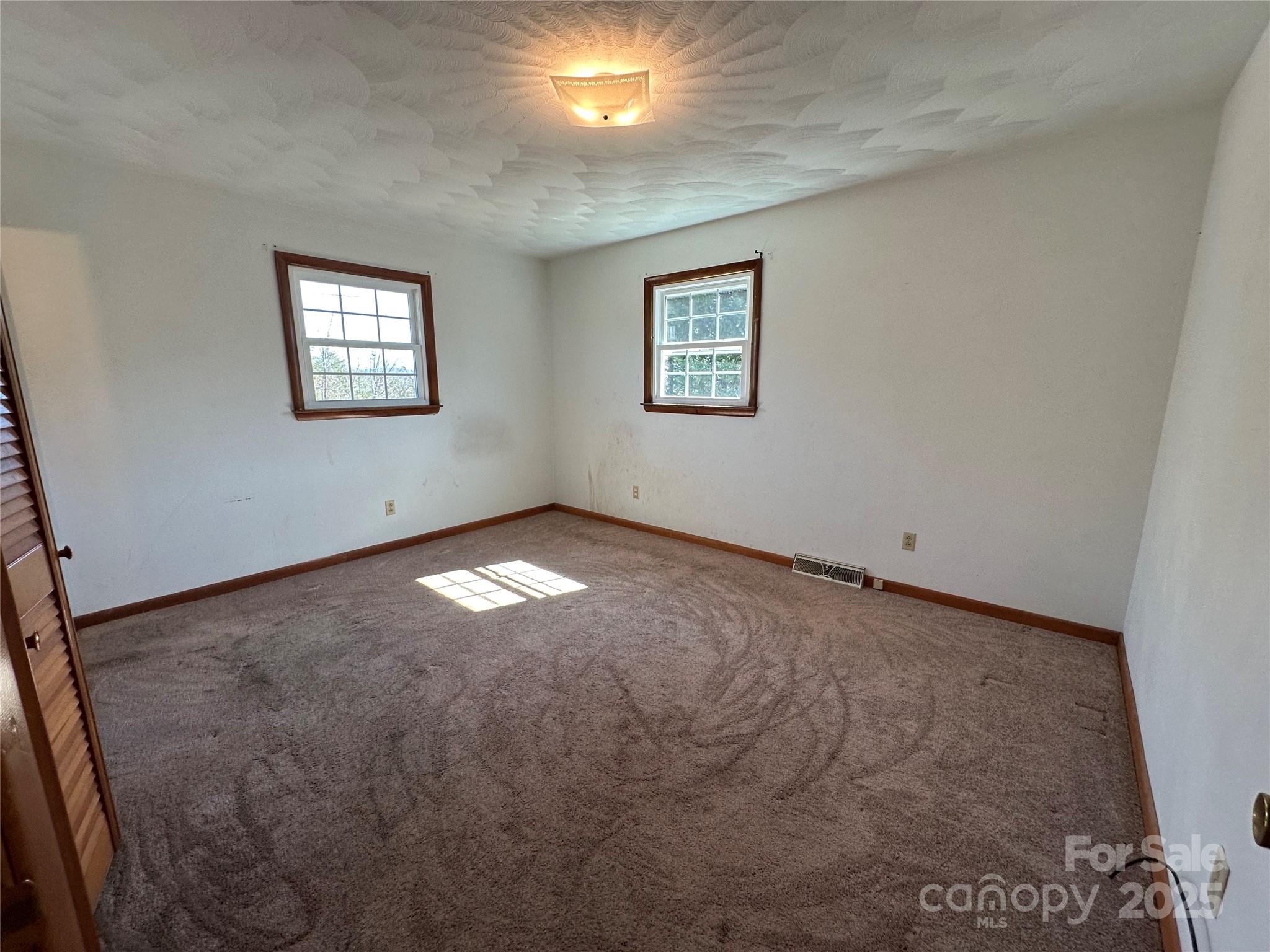 95 Icard Ridge Road Granite Falls, NC 28630 - Photo 16 of 32 Gallery Image 16