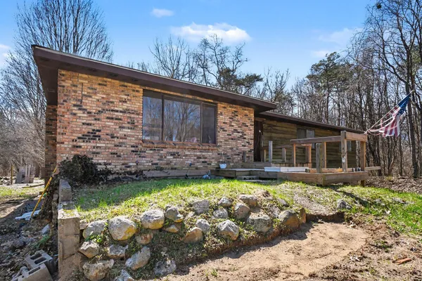 $354,000 | 30637 Redfield Street, Niles, MI 49120