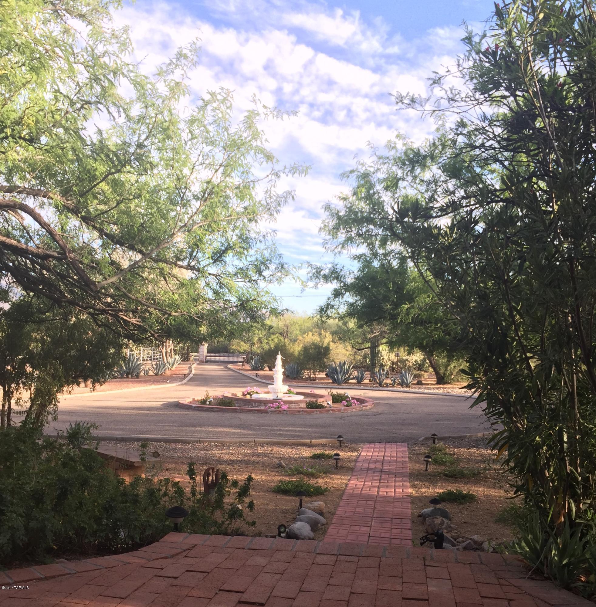 11441 East Limberlost Road Tucson, AZ 85749 - Photo 10 of 45 Gallery Image 10
