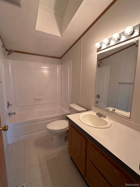 2317 Imlay City Road Lapeer, MI 48446 - Photo 39 of 44