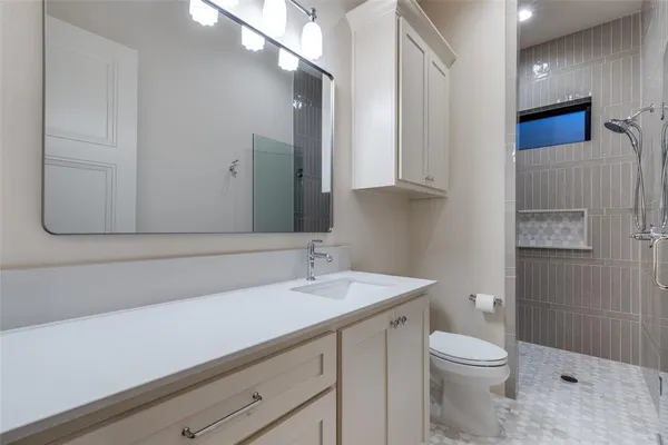 $2,135,700 | 3516 Fairway Drive, Denton, TX 76226