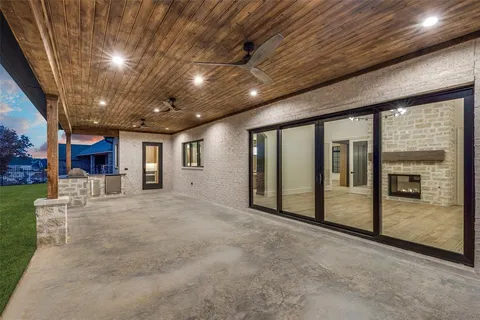 $2,135,700 | 3516 Fairway Drive, Denton, TX 76226