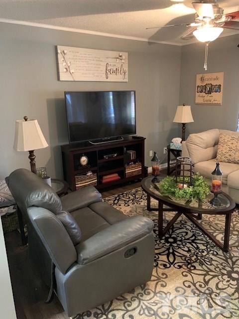 615 Dylan Court Raleigh, NC 27606 - Photo 8 of 24