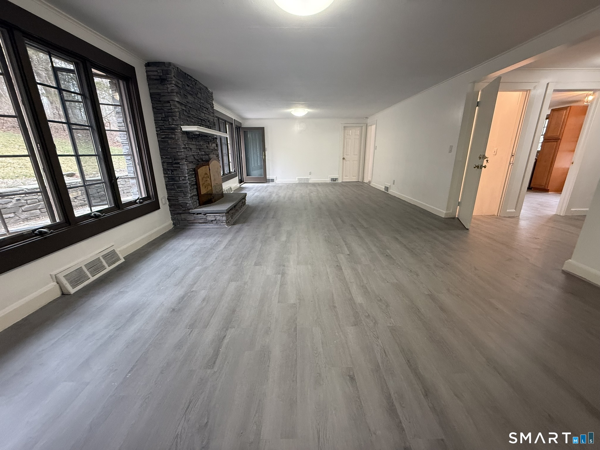 110 Town Woods Road Lyme, CT 06371 - Photo 15 of 39