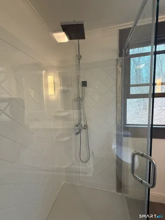 $599,900 | 110 Town Woods Road, Lyme, CT 06371