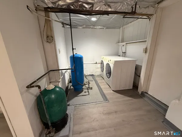 $599,900 | 110 Town Woods Road, Lyme, CT 06371