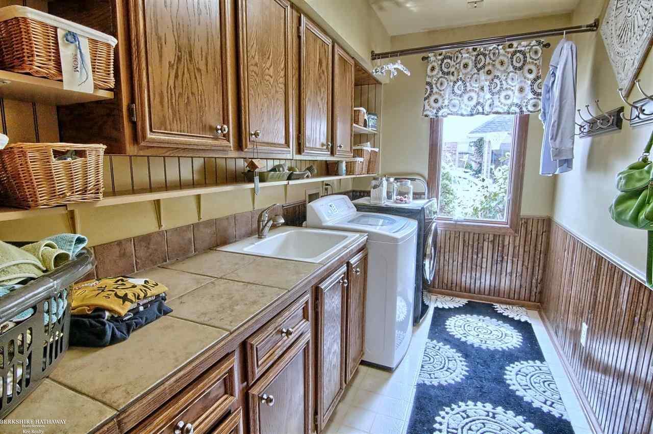 1749 Old Homestead Drive Rochester Hills, MI 48306 - Photo 27 of 43