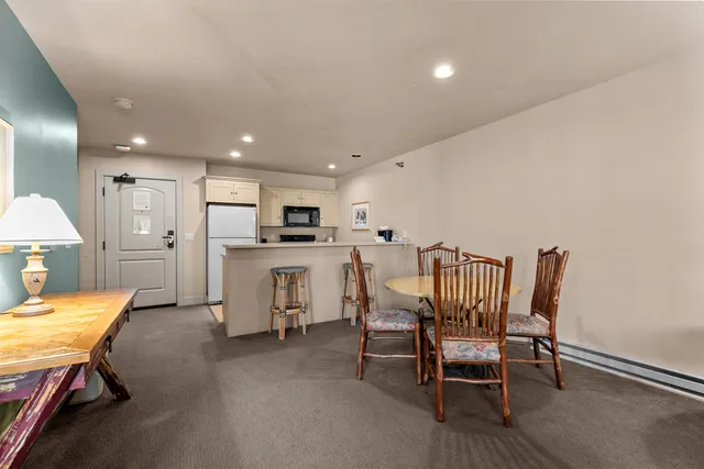 $309,800 | 107 North 1st Avenue, Unit 323/325, Sturgeon Bay, WI 54235