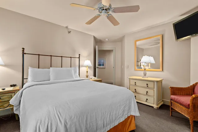 $309,800 | 107 North 1st Avenue, Unit 323/325, Sturgeon Bay, WI 54235