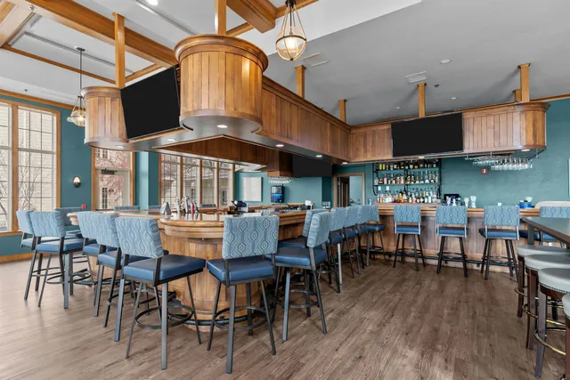 $309,800 | 107 North 1st Avenue, Unit 323/325, Sturgeon Bay, WI 54235