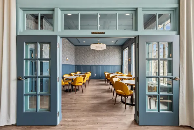 $309,800 | 107 North 1st Avenue, Unit 323/325, Sturgeon Bay, WI 54235