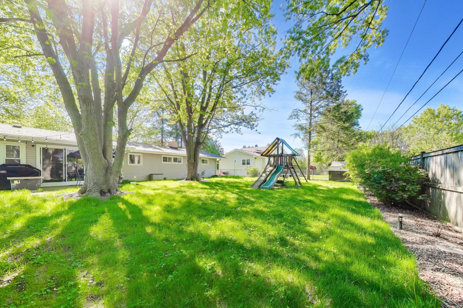 830 Estes Street Gurnee, IL 60031 - Photo 36 of 42