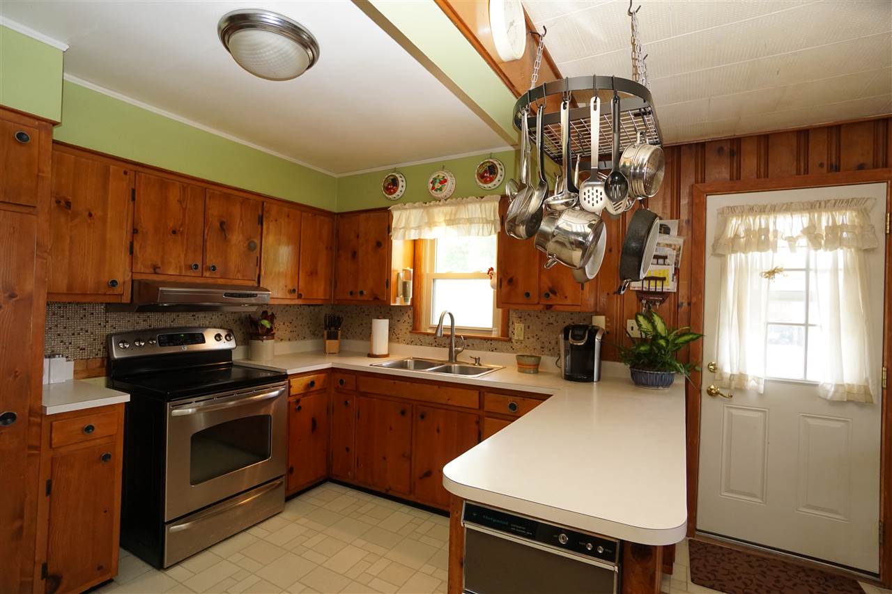 3222 Nester Hills Road Newburgh, IN 47630 - Photo 5 of 36