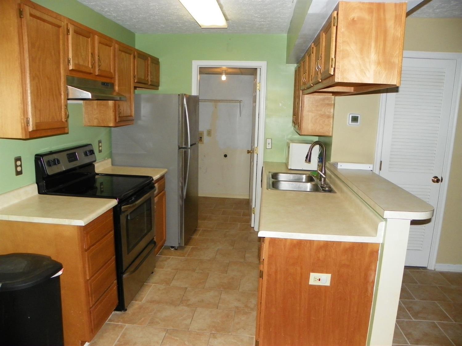 3541 Jessup Road, Unit 1B Cincinnati, OH 45239 - Photo 14 of 33 Gallery Image 14