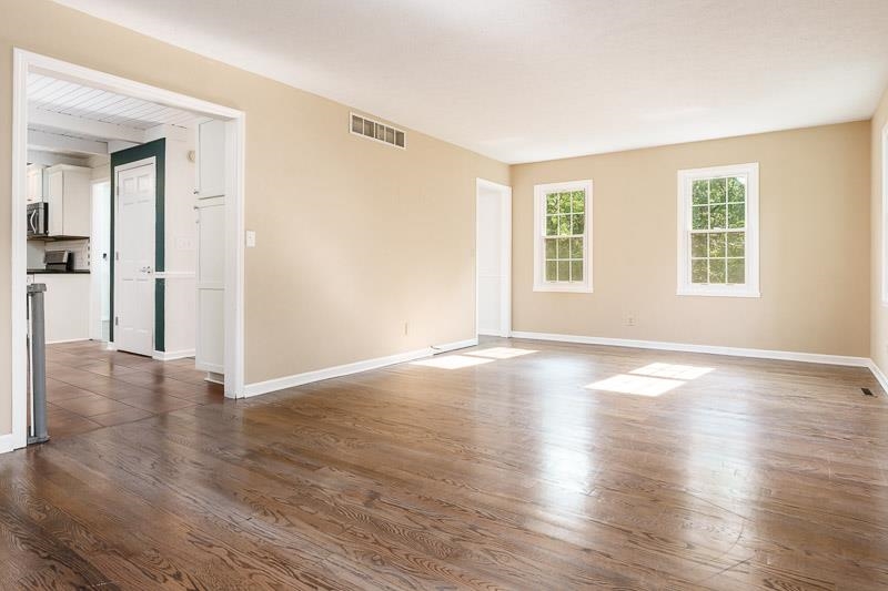 12002 South Gate Roscoe, IL 61073 - Photo 7 of 64