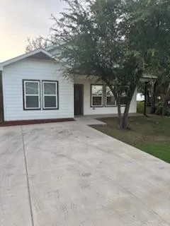 front view of house with a yard
