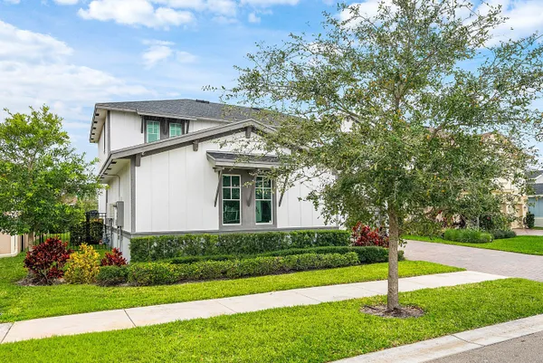 $735,000 | 1261 Deer Hvn Drive, Loxahatchee, FL 33470