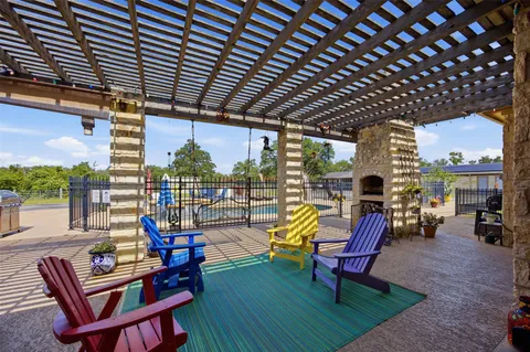 $1,700,000 | 2936 Farm To Market Road 1704, Elgin, TX 78621
