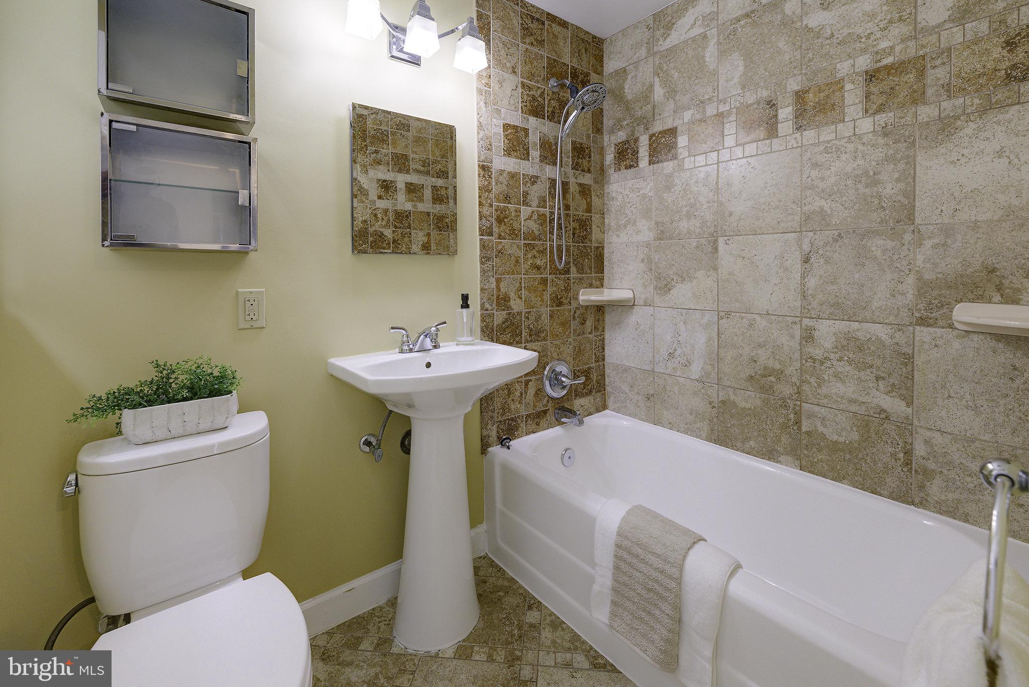 6 S Hillside Road Greenbelt, MD 20770 - Photo 31 of 39 Gallery Image 31