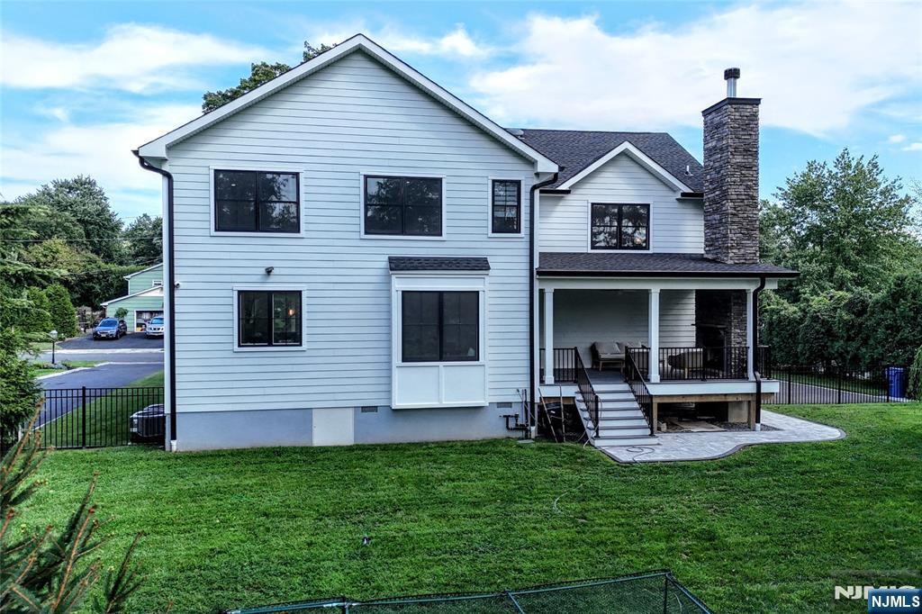 515 Hobart Road Paramus, NJ 07652 - Photo 37 of 44 Gallery Image 37