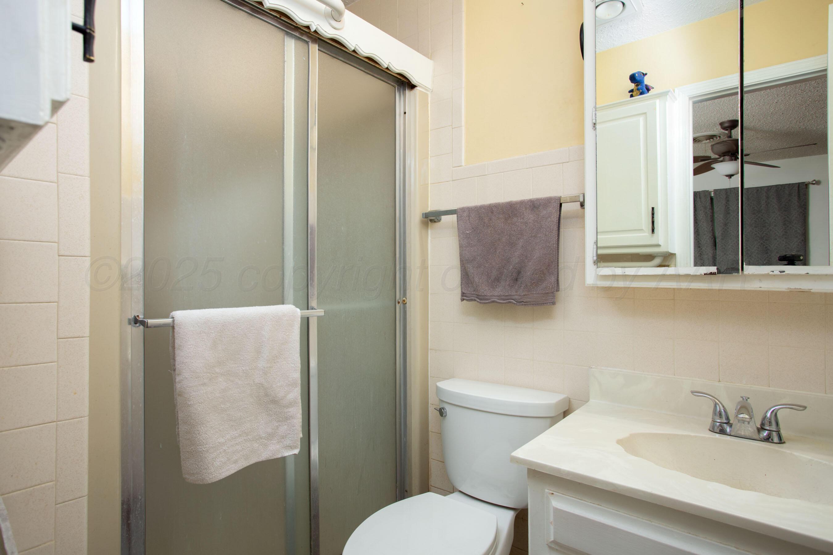 3205 Wind Song Drive Amarillo, TX 79103 - Photo 12 of 22 master bathroom