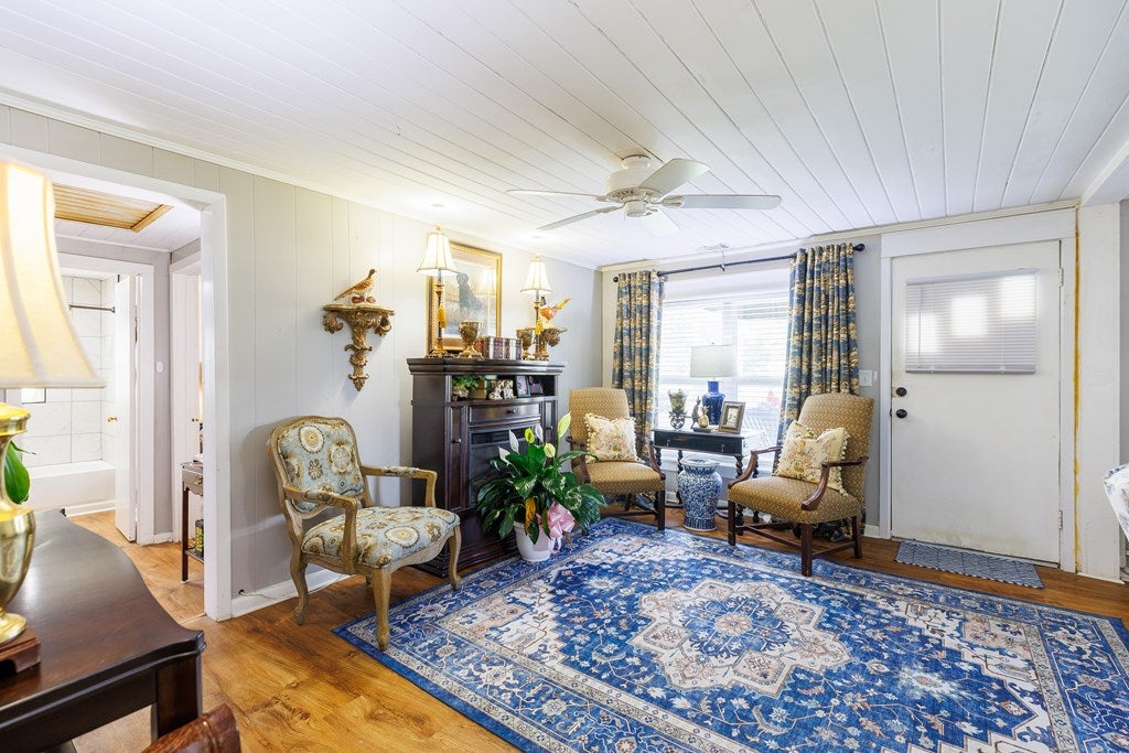 187 Jefferson Road Adel, GA 31620 - Photo 9 of 41 Gallery Image 9