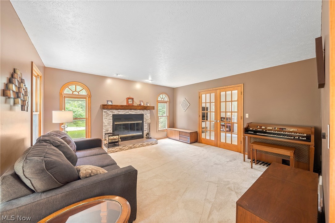 2909 Sanford Road Atwater, OH 44201 - Photo 9 of 34 Gallery Image 9