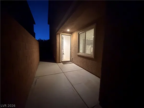 $1,450 | 7296 Spring Flower Avenue, Unit B, Las Vegas, NV 89117