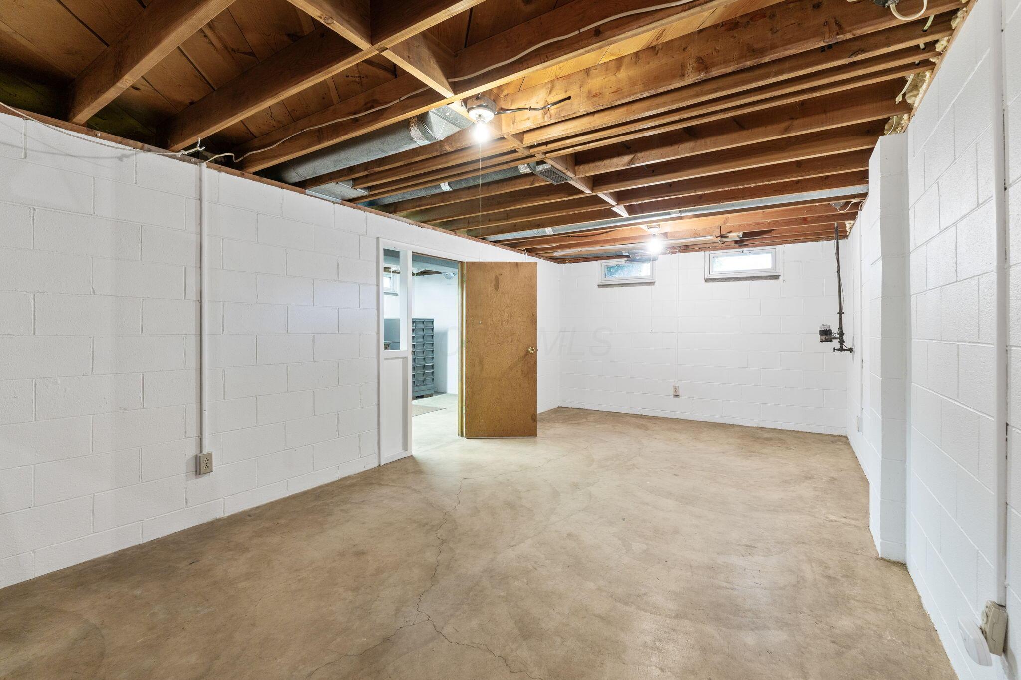 1060 Woodmere Road Columbus, OH 43220 - Photo 84 of 94 1060 Woodmere (Interior)-53