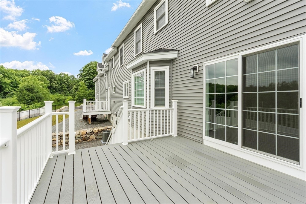 24 Townsend Road Shirley, MA 01464 - Photo 6 of 42