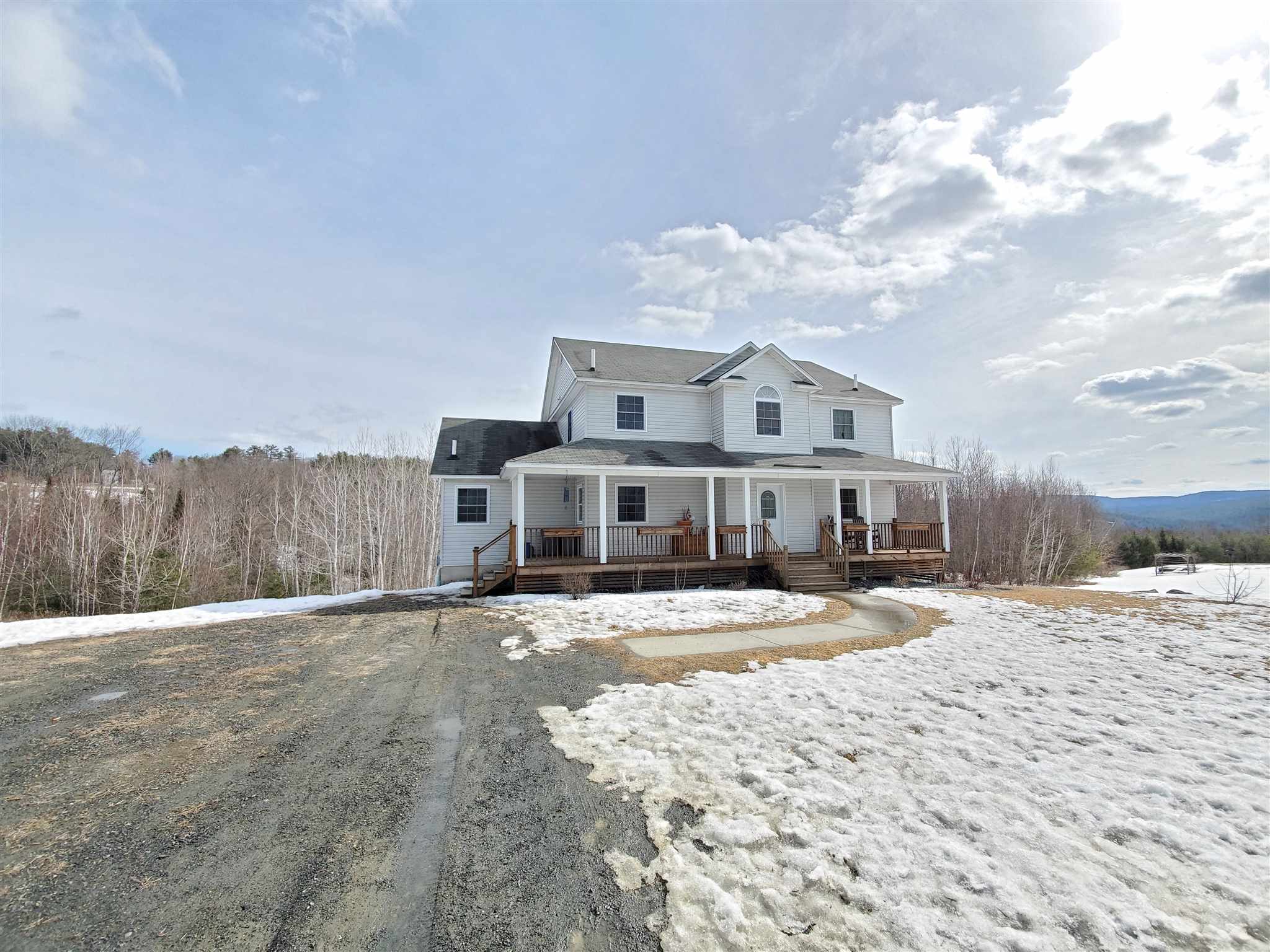 204 Roberts Road Canaan, NH 03741 - Photo 1 of 22 Gallery Image 1