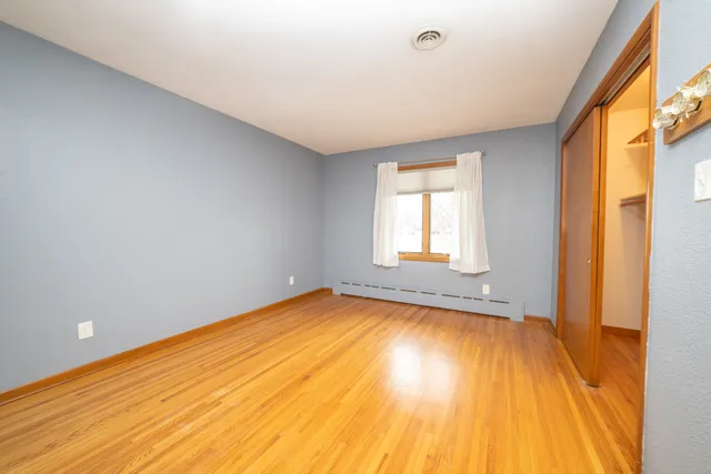 $359,900 | 3321 Caroline Drive, Joliet, IL 60435