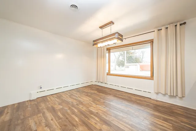 $359,900 | 3321 Caroline Drive, Joliet, IL 60435