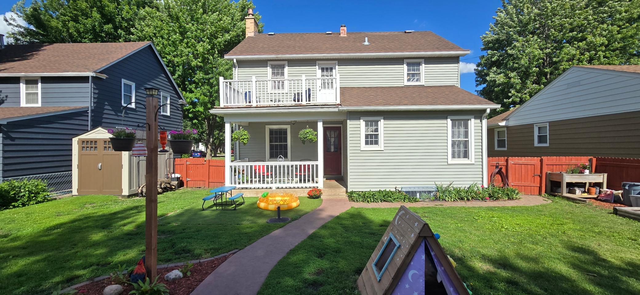 604 8th Street Southwest Austin, MN 55912 - Photo 5 of 48