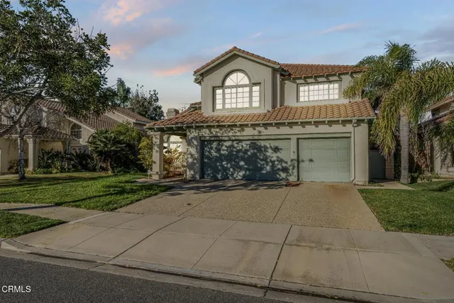 $999,000 | 2211 Pebble Beach Trail, Oxnard, CA 93036