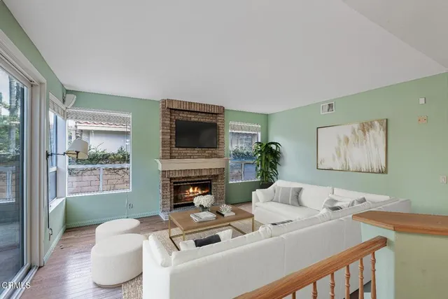 $999,000 | 2211 Pebble Beach Trail, Oxnard, CA 93036