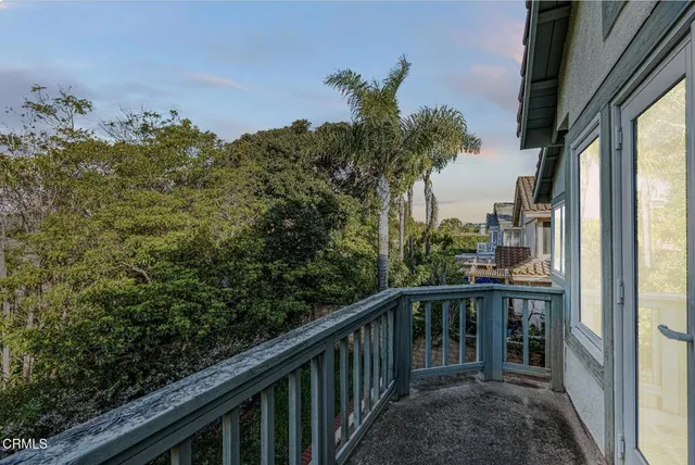 $999,000 | 2211 Pebble Beach Trail, Oxnard, CA 93036