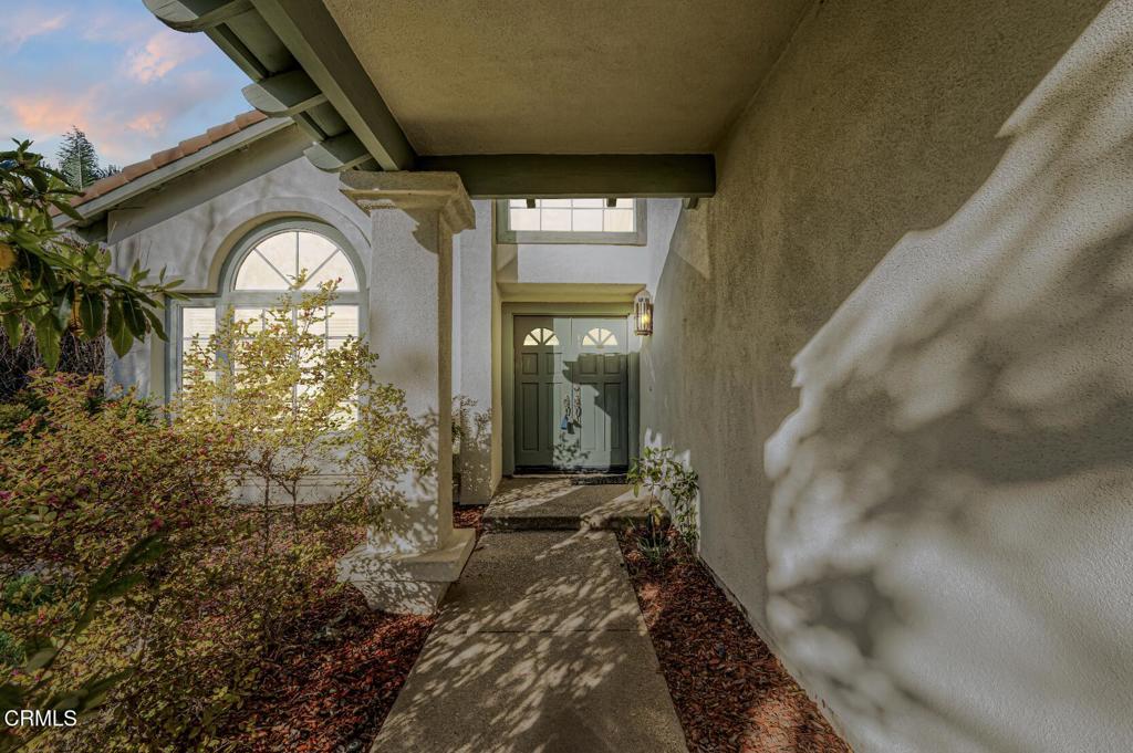 2211 Pebble Beach Trail Oxnard, CA 93036 - Photo 2 of 44